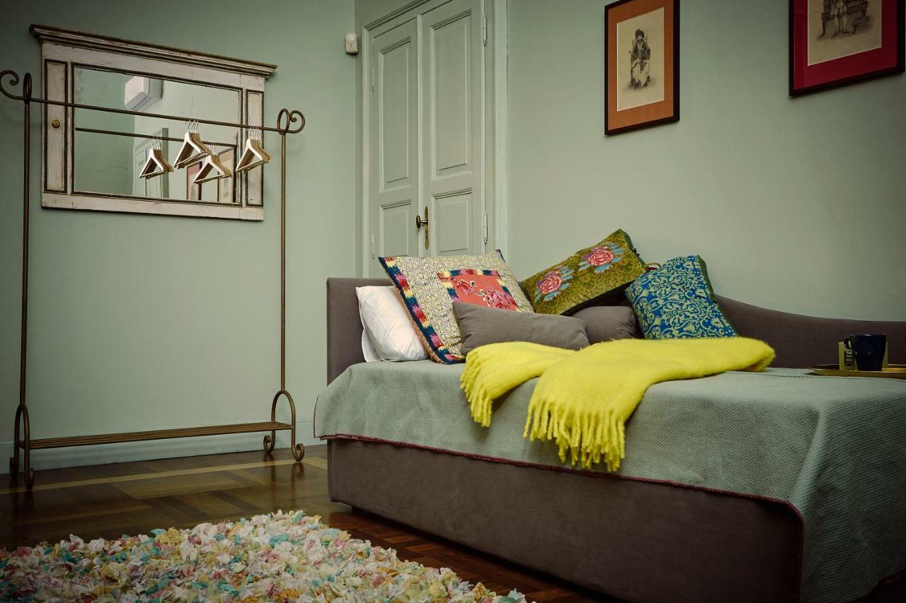 Couette-café Look To 3*